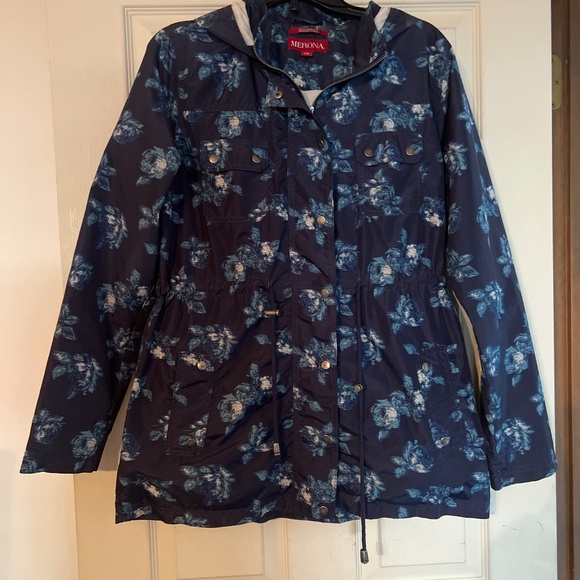 Women's Merona Blue Floral Rain Jacket size L - Picture 2 of 4